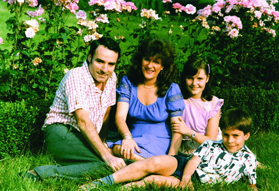 Familia Florin și Stela Bogardo