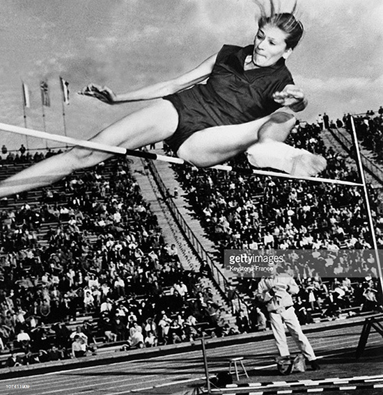 1958 Iolanda Balaș - Primul Titlu European. Foto Getty