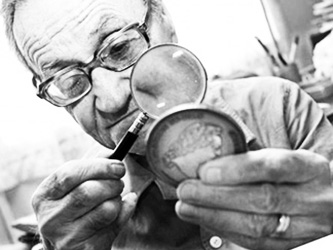 1919-2009 Numismat Octavian Iliescu