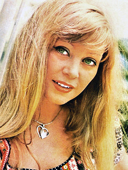 1942b Actriță Anna Széles