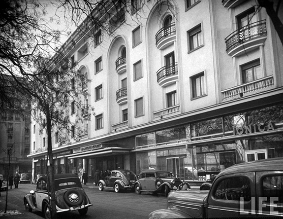 12 București, Strada Episcopiei