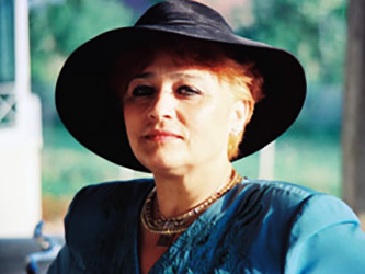 1948 Poetă Mara Nicoară
