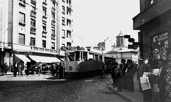 1894 Primul Tramvai Electric, Pe Str. Academiei