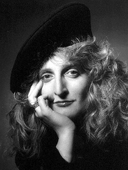 Maria Elena Bjornson 1949-2002 Maria Elena Bjornson Scenografă