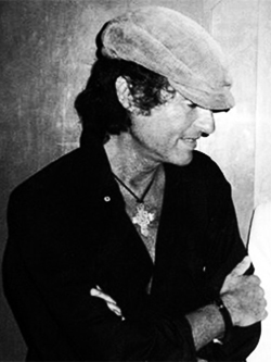 1935-2012 Dan Iagnov