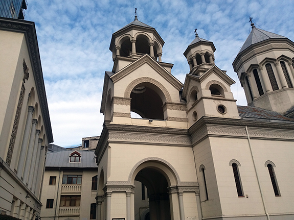 1990aa Biserica Armenească #myphoto