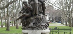 Giuseppe-Moretti - Stephen-Foster-1900-on-Schenley-Plaza-in-Oakland-Pennsylvania-640x300