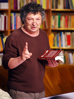 1948 Poet Iulian Filip