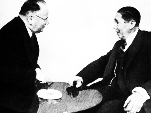 Nicolae Titulescu şi Maxim Litvinov 1934 Nicolae Titulescu şi Maxim Litvinov