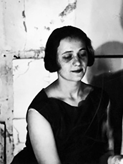 1896-1985 Irina Codreanu Fotografie De C. Brâncuși