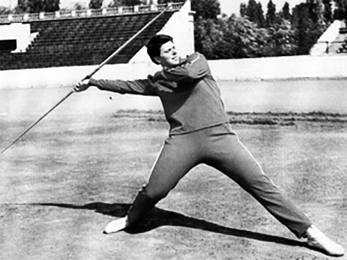 1947-2024 Mihaela Peneș Atletă