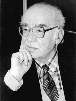 1930-2012 Filolog Valentin Mândâcanu