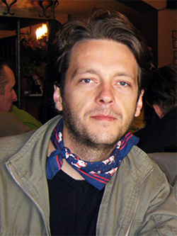 1975 Scriitor Dan Coman