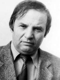 1938-2012 Ion Moise Scriitor