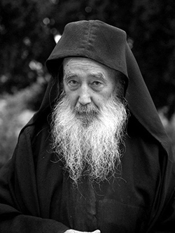 1916-2011 Petroniu Tănase Călugăr