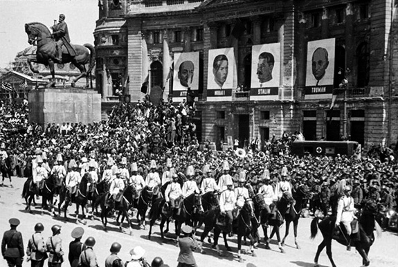 Parada Armatei Române la încheierea celui de al doilea război mondial 1945 Parada Armatei Române La încheierea Celui De Al Doilea Război Mondial