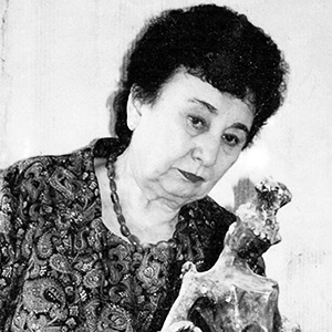 1929b-2020 Sculptor Lucreția Dumitrașcu Filioreanu
