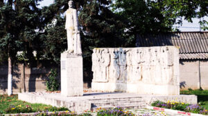 Monumentul lui Teodor Diamant - cover26