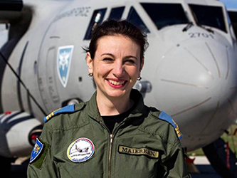 2009 Simona Măierean Avion Supersonic