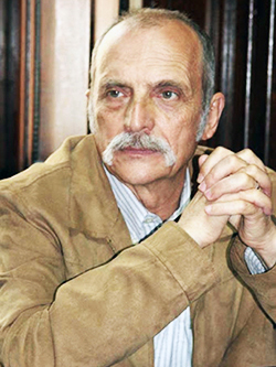 1942b Poet Eugen Dorcescu