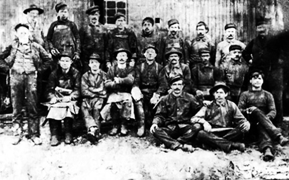 1902 Carpatina, Prima Societate Fraternală Românească Din America