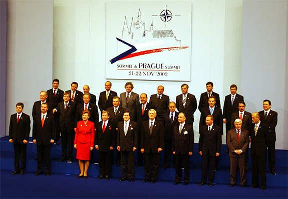 2002 Summit-ul Nato De La Praga