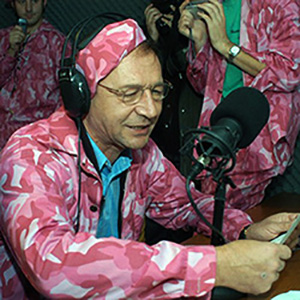 2004 Radio Guerrilla Lansare