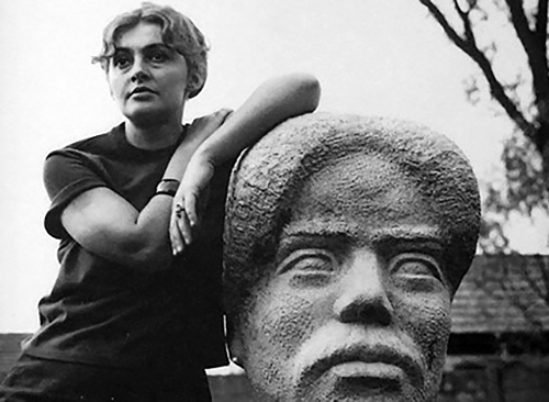 1940-1994 Sculptoră Valentina Boștină