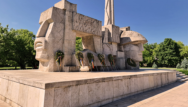 Monumentul Ostașului Român - cover25