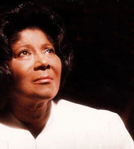 26 - Mahalia-Jackson