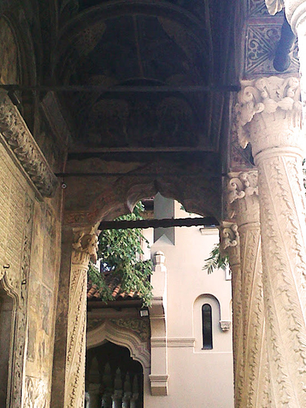 9 Biserica Stavropoleos