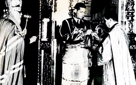 Sfinţirea Catedralei din Timişoara 1946 Sfinţirea Catedralei Din Timişoara