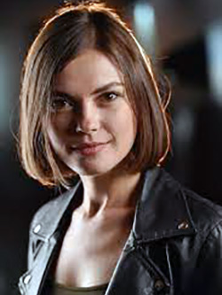 1989 Actriță Silvia Busuioc